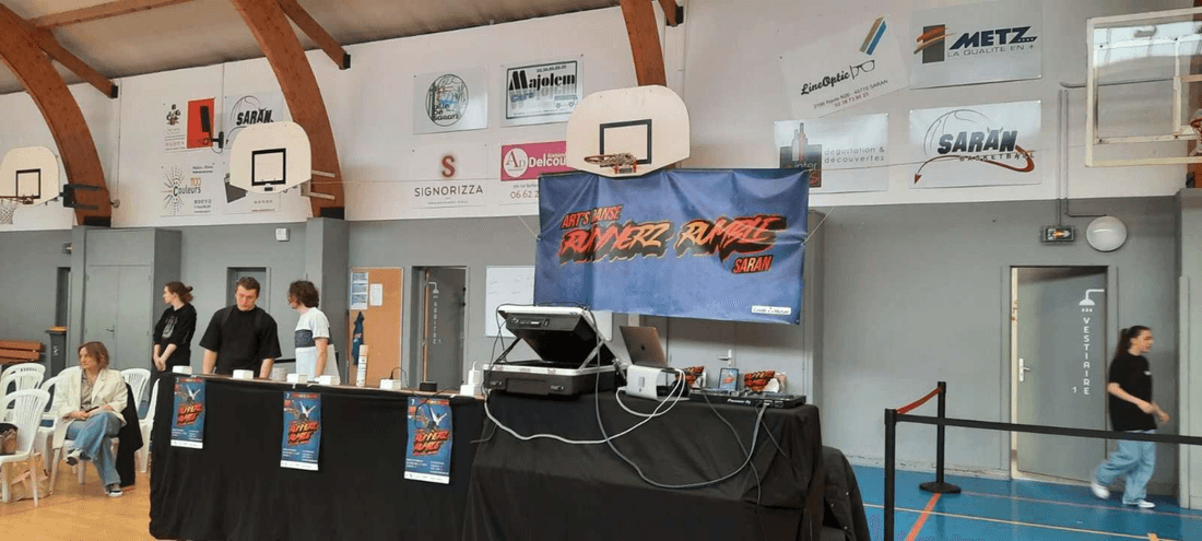 Runnerz Rumble banner hanging at the venue